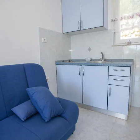 Appartamento Rea With Pool